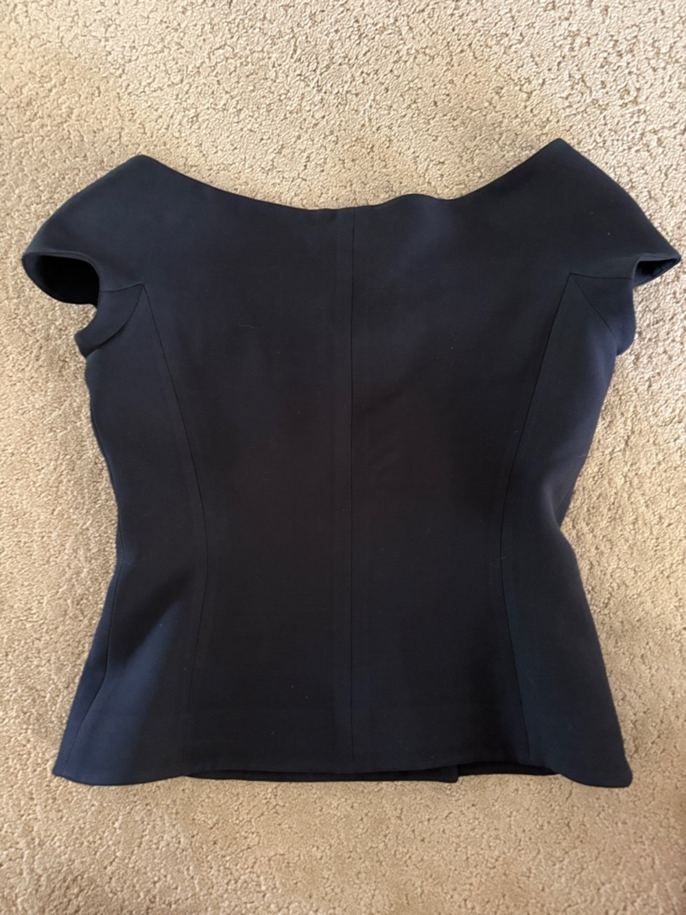 Dior Off-The-Shoulder Jacket
Black Double-Breasted Wool and Silk FR40 - Picture 8 of 8